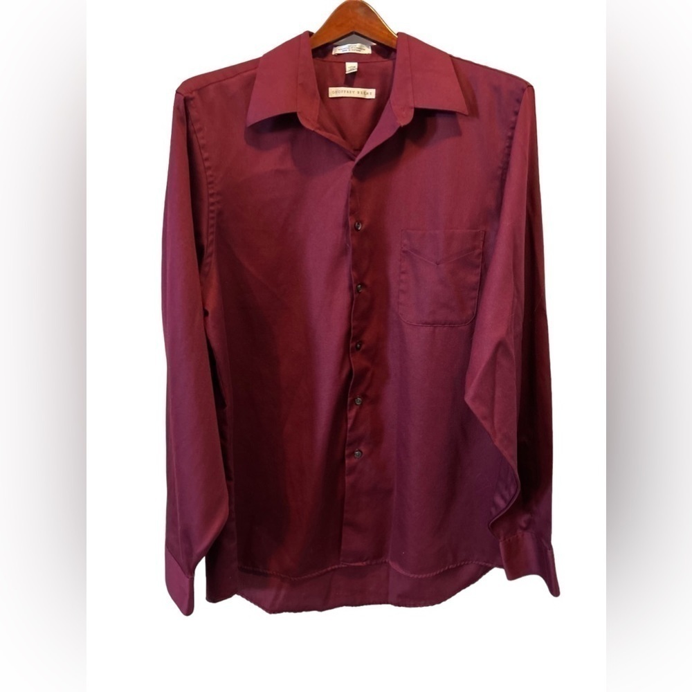 Geoffrey Beene button down in‎ sateen burgundy size large